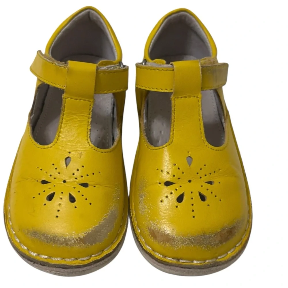 L’Amour Canary Yellow Alix Mary Jane wedge shoes size 10